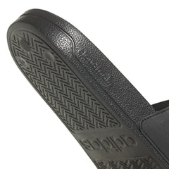 Adidas pantoffels Adilette sinds 1972 zwart