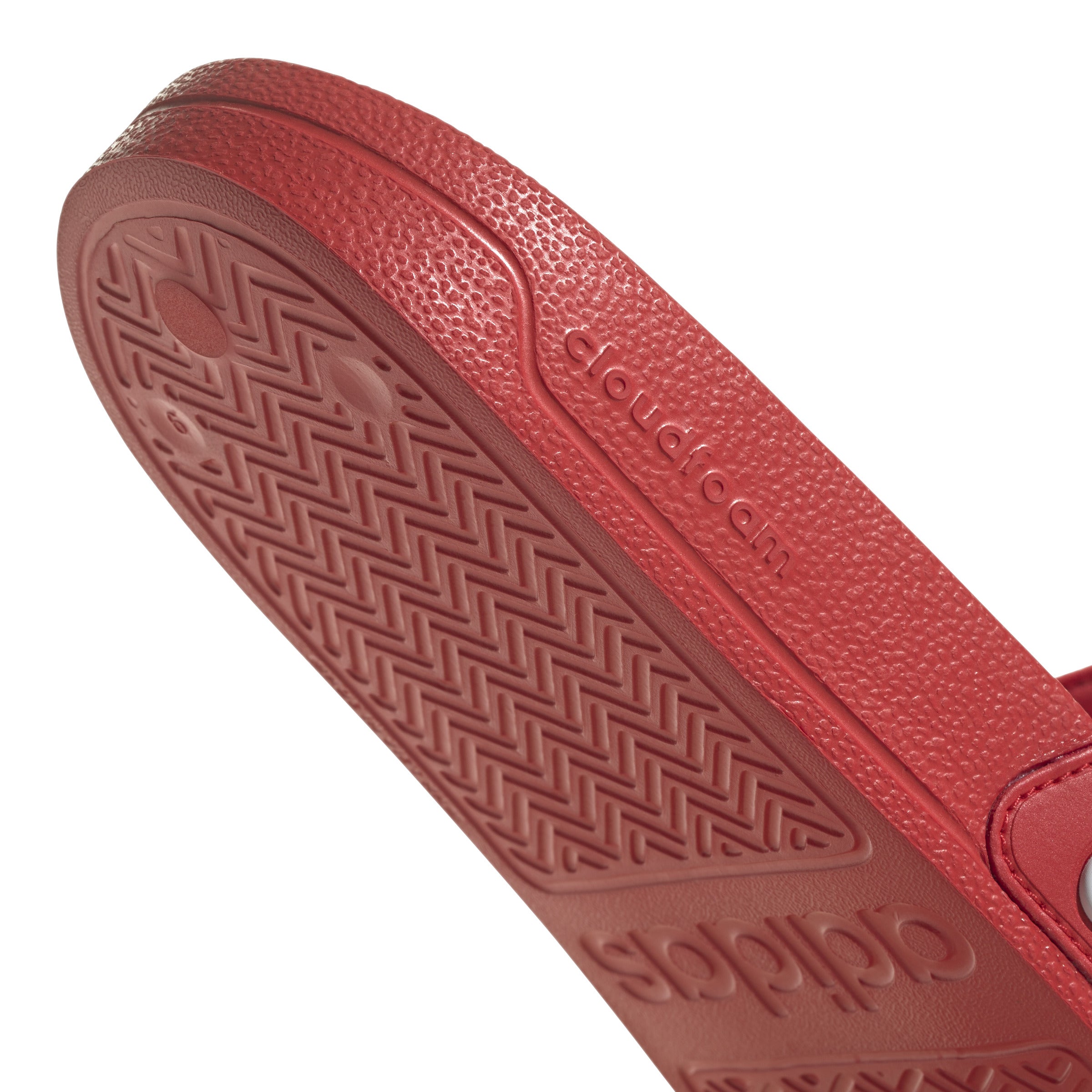 Chaussons Adidas Adilette texte rouge