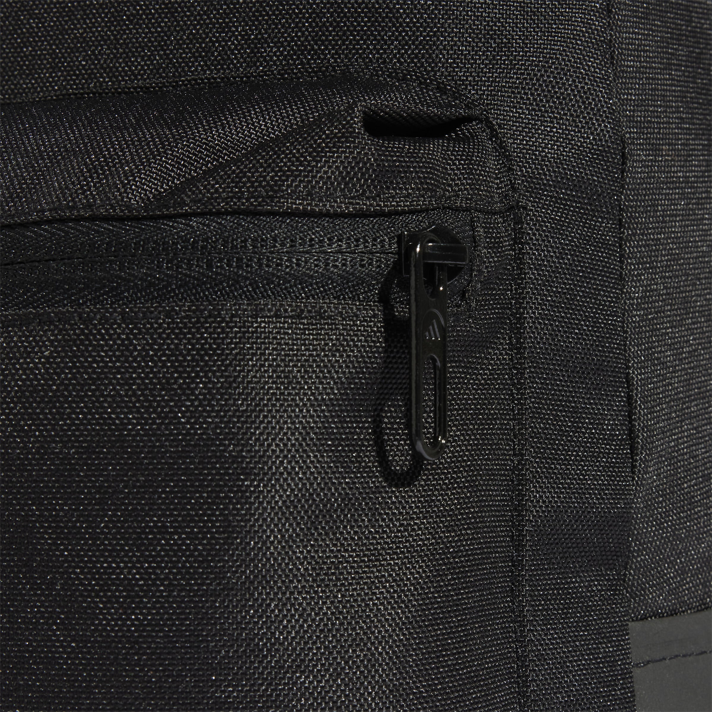 Adidas rugzak BTS logo 44 cm zwart