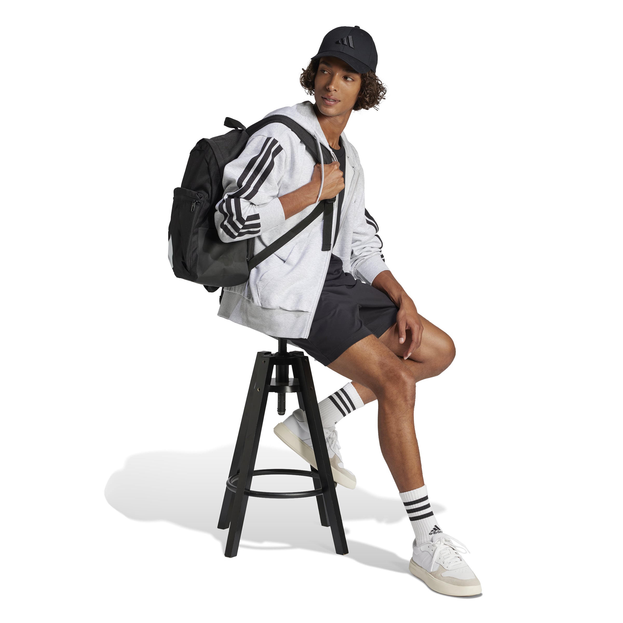 Adidas rugzak BTS logo 44 cm zwart