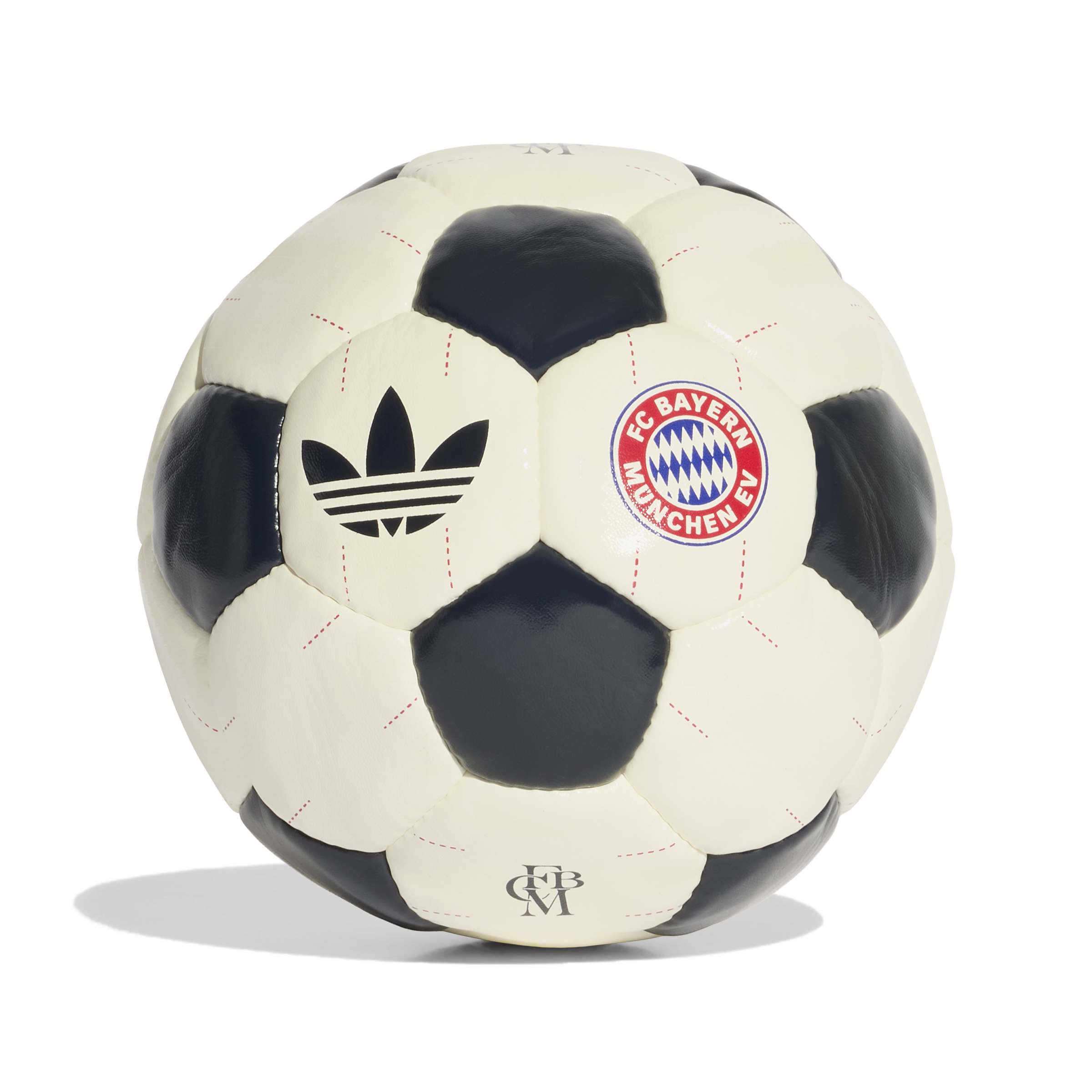 FC Bayern München bal Adidas away retro