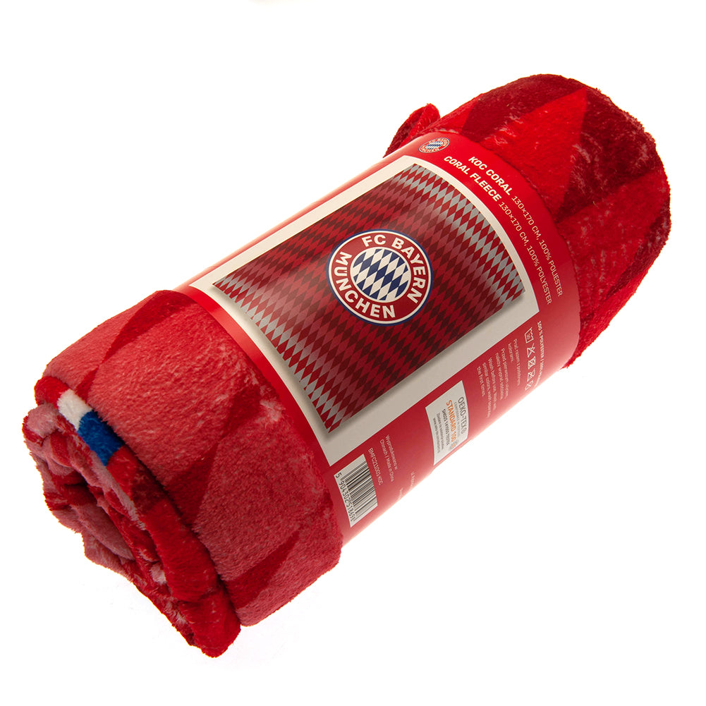 FC Bayern Munich blanket red 130 x 170 cm