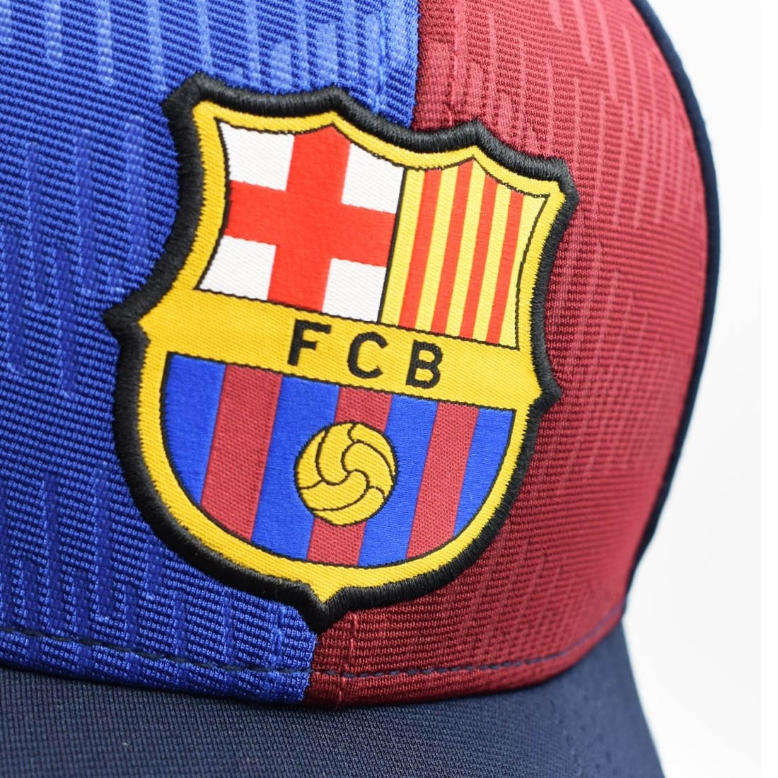 FC Barcelone pet HF Més Que Un Club