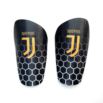 Juventus scheenbeschermers HEX zwart