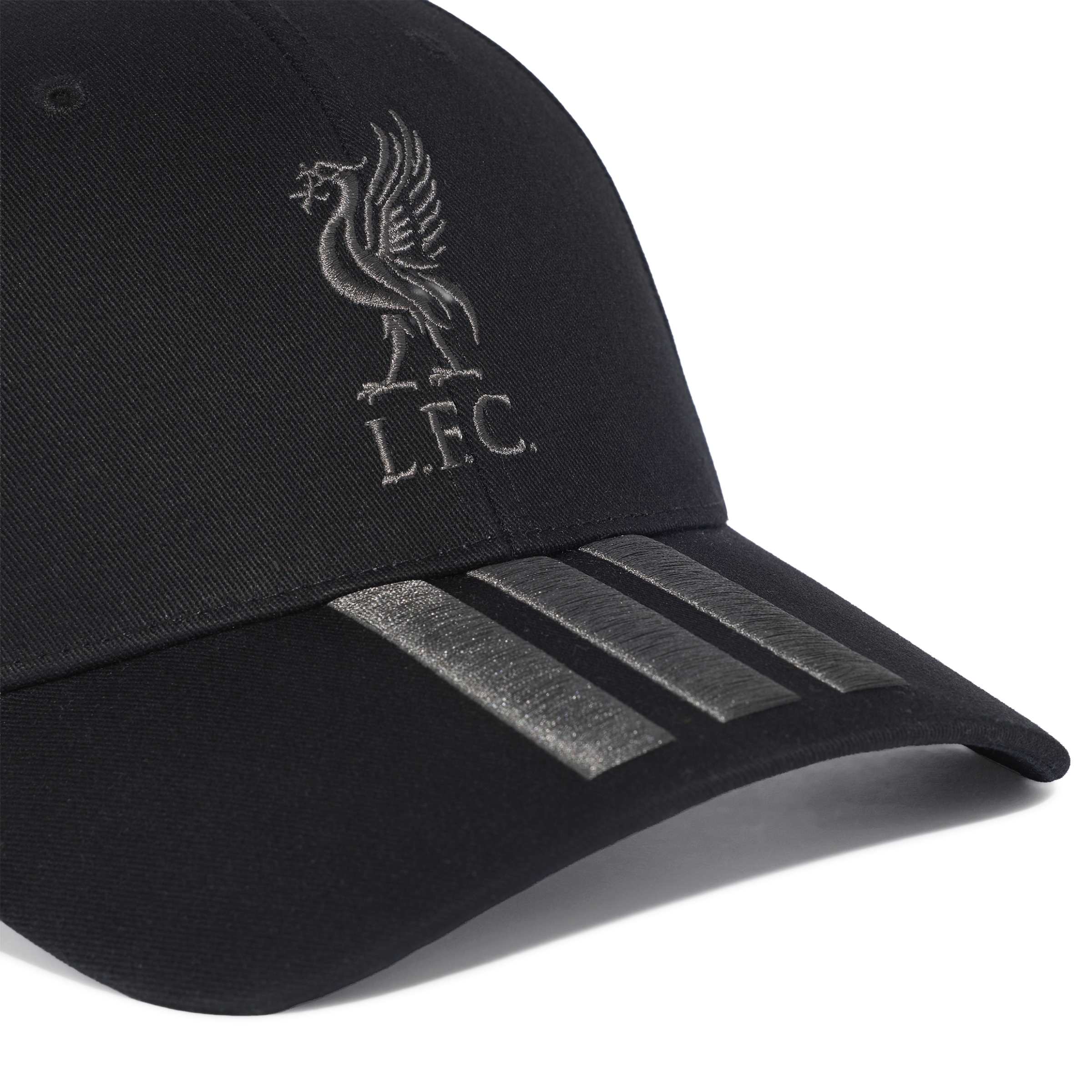 Liverpool pet Adidas 3 strepen zwart