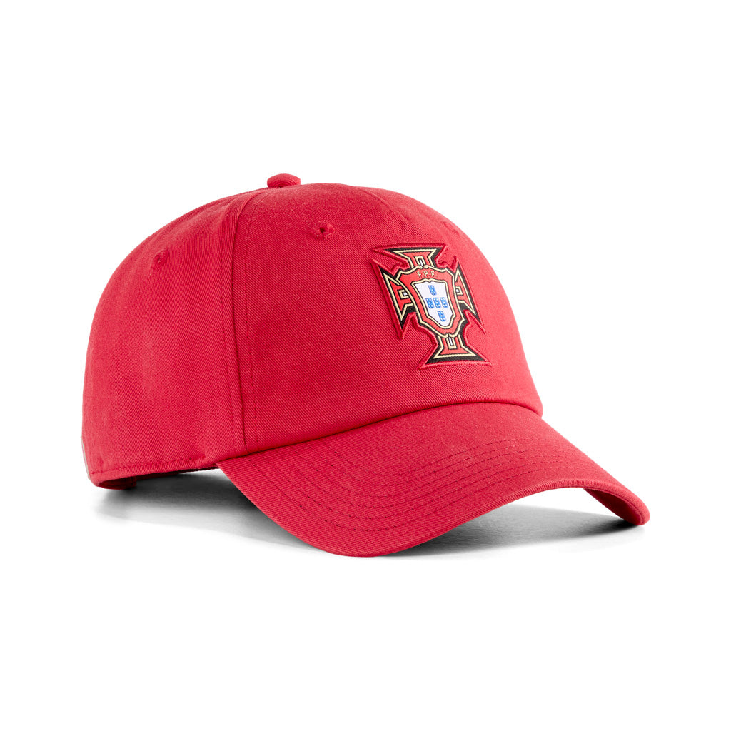 Portugal pet Puma rood