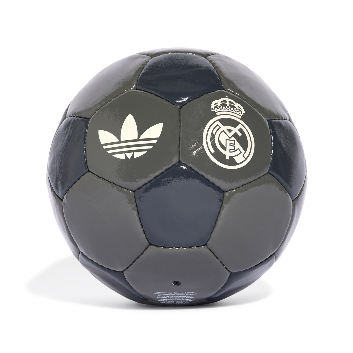 Juventus ball Adidas Club Home white