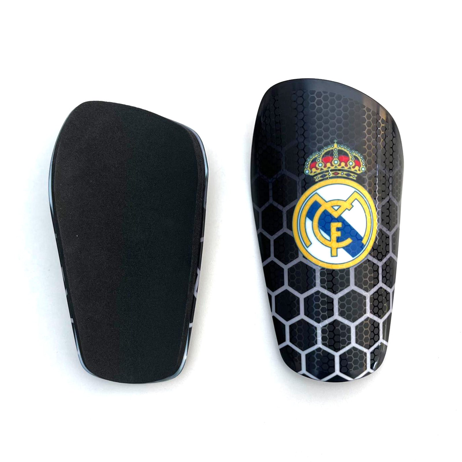 Ronaldo shin pads Al Nassr Siuuu