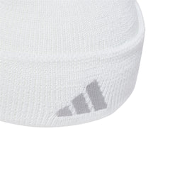 Real Madrid muts Adidas wit